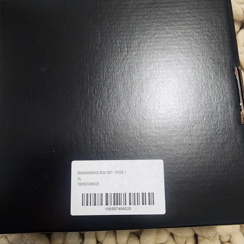 BEYONCÉ Renaissance Limited Edition act i Box Set, Pose 1, XL T-Shirt, Brand New